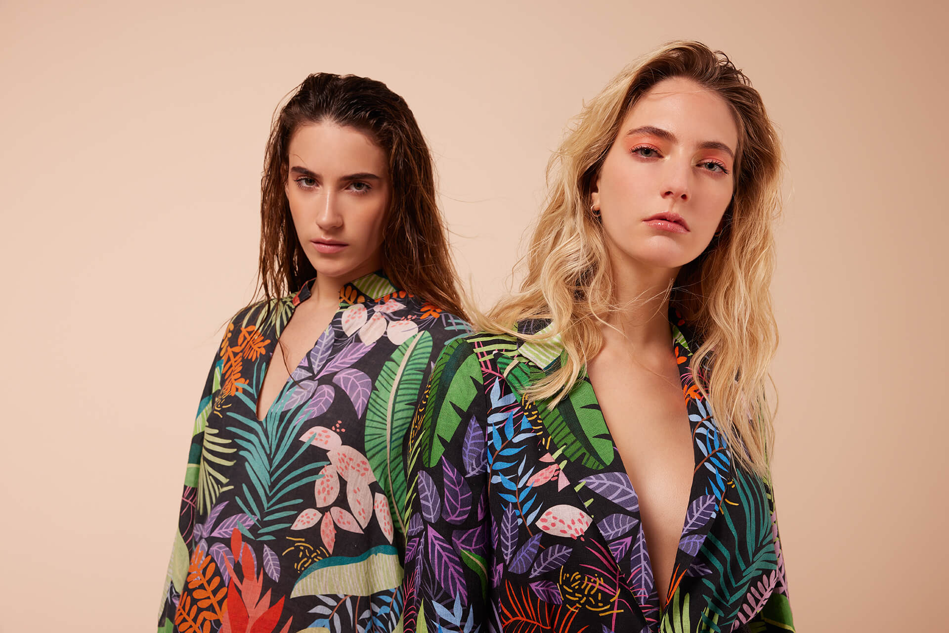 Поставка тканей